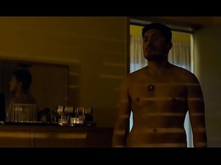 TENOCH HUERTA - Vive por mi https://nakedguyz.blogspot.com
